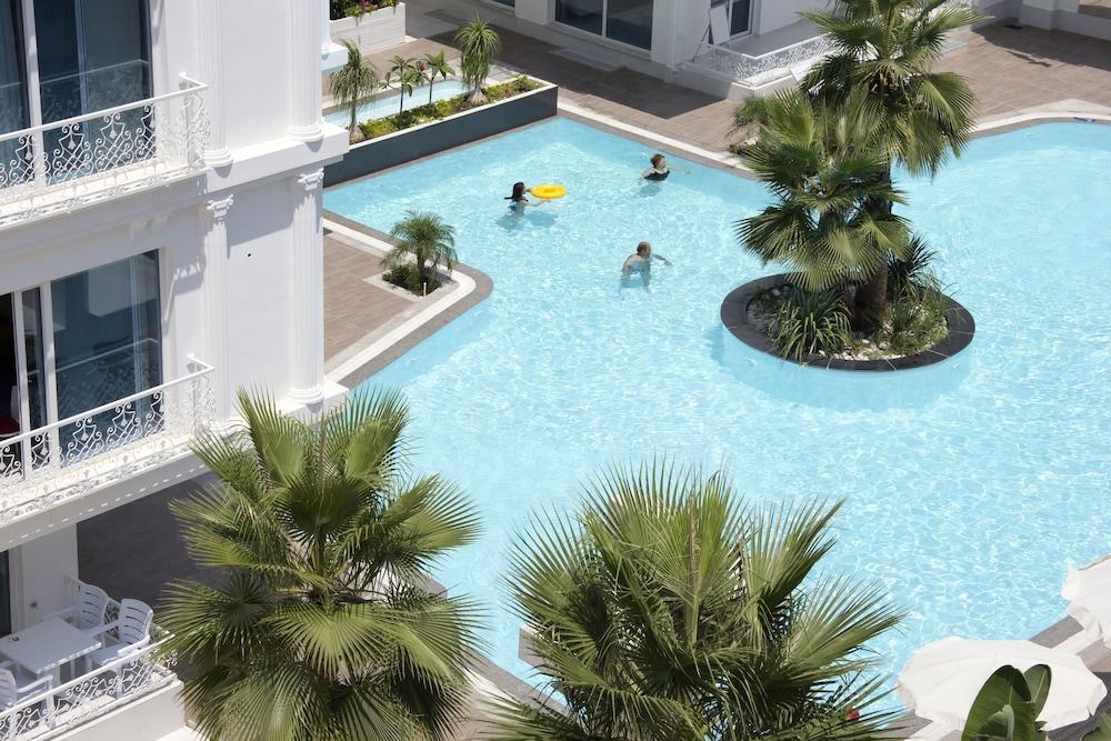 Appart hôtel Hun Club 2*